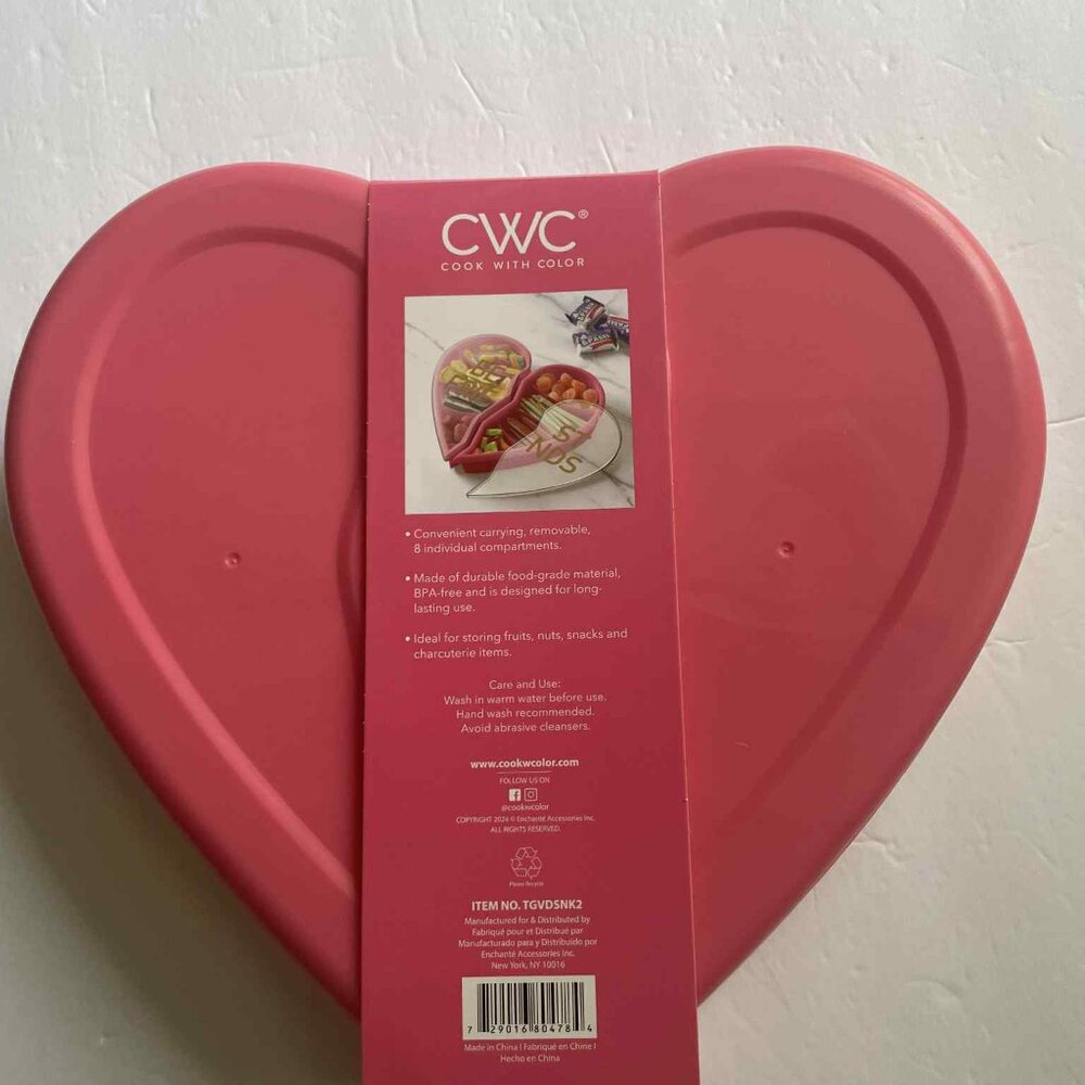 BEST FRIENDS Snackle Box CWC Red Target NEW Storage container Heart - Picture 2 of 3
